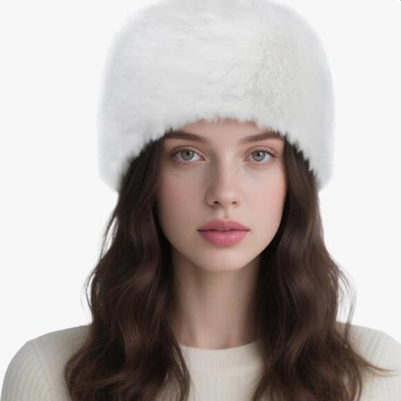 Women's Winter Hat Faux Fur - Picture 4 of 6